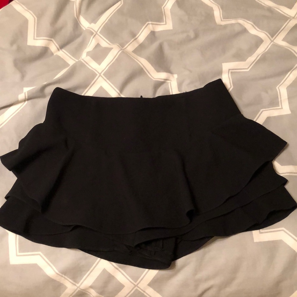 Zara skort- never worn